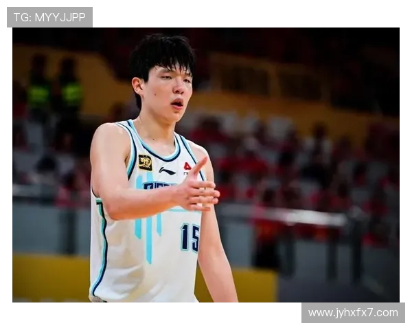 中国球员杨瀚森正式报名参加2025年NBA选秀展现未来潜力